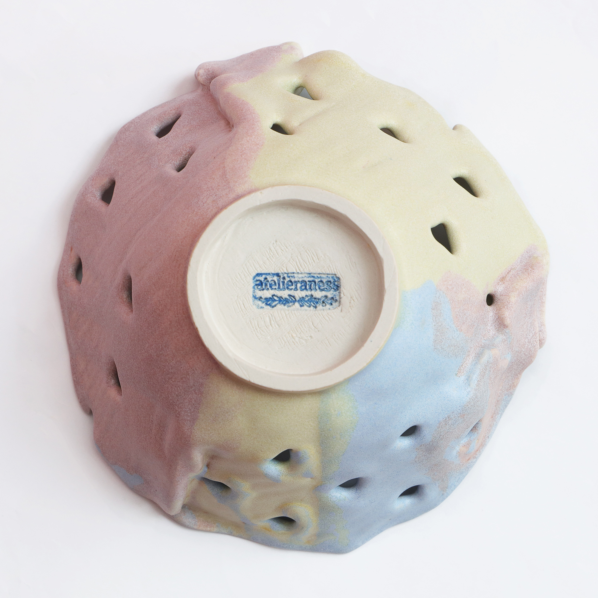 Detail Deko Obst Schale abstrakt pastell gelb rosa blau Dreieck Keramik Kunst modern