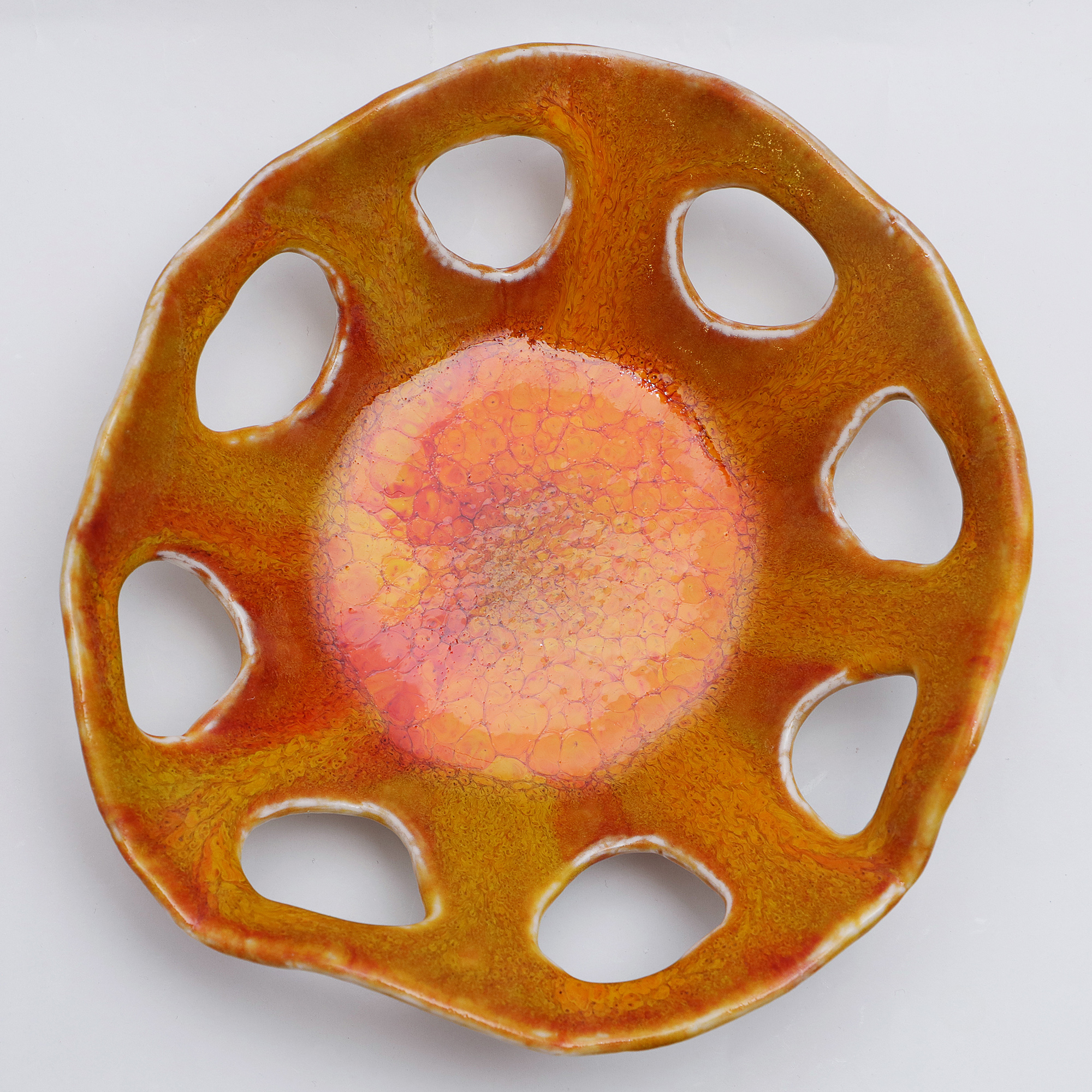 Detail XS kleine runde Weichporzellan Schale orange weiss Deko Kunst abstrakt festlich