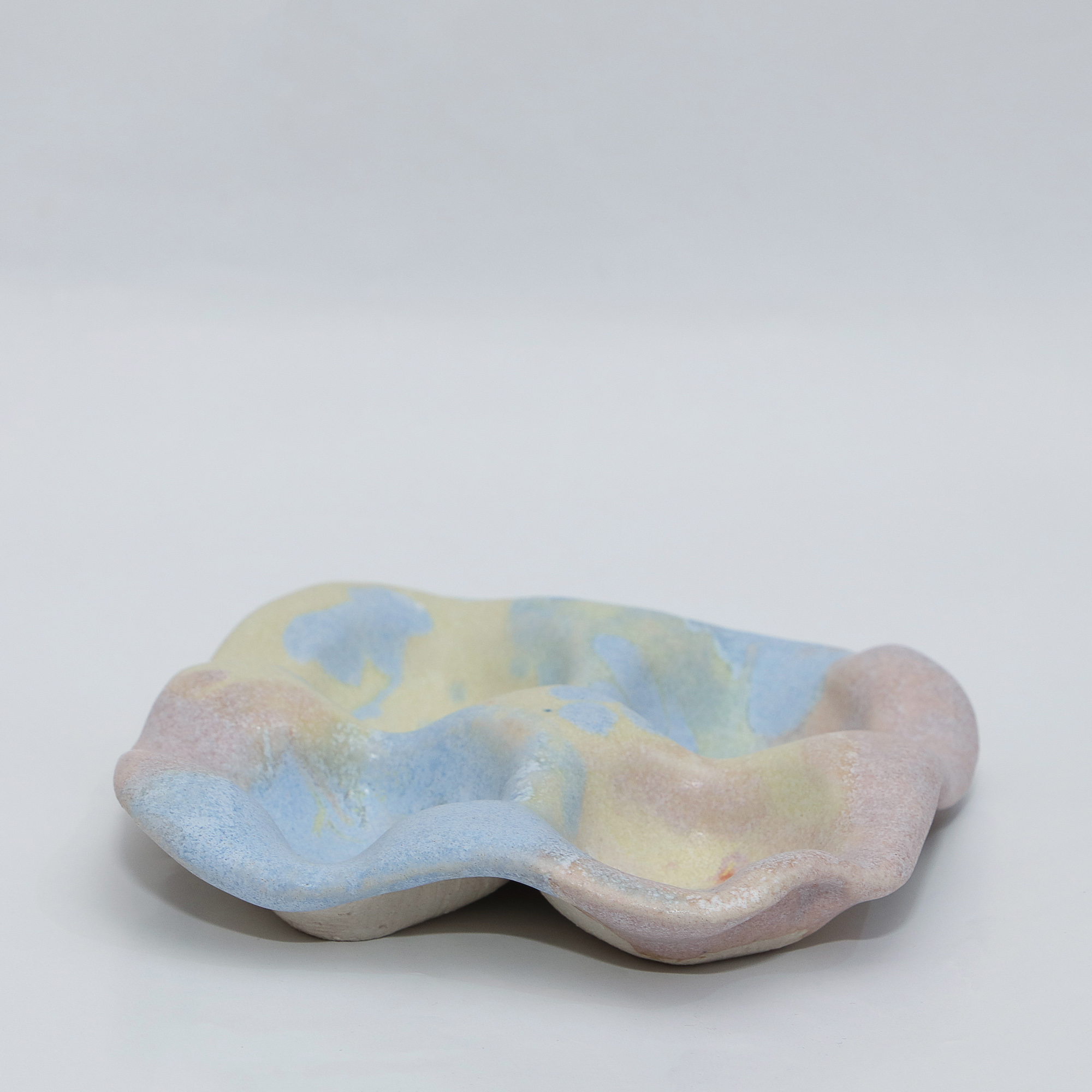 Detail 4er Eier Becher Halter Steinzeug pastell gelb rosa blau Künstler Unikat Keramik