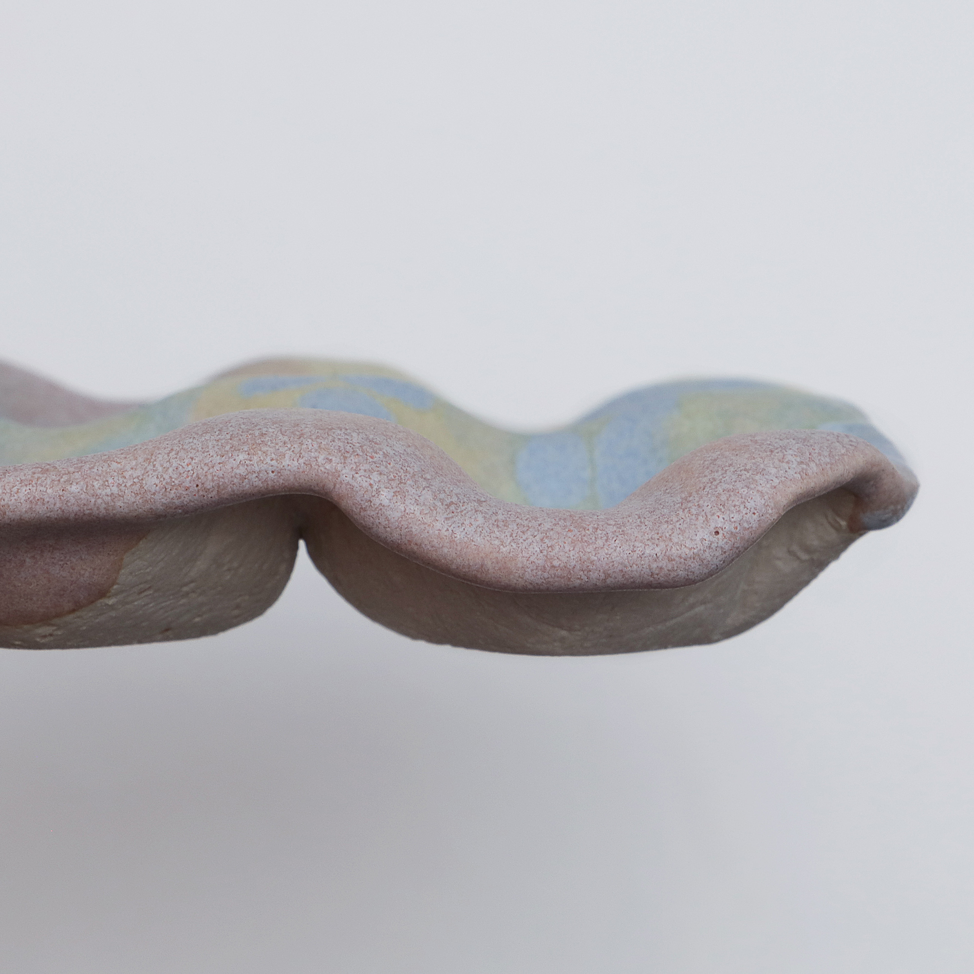 Detail 4er Eier Becher Halter Steinzeug pastell gelb rosa blau Künstler Unikat Keramik