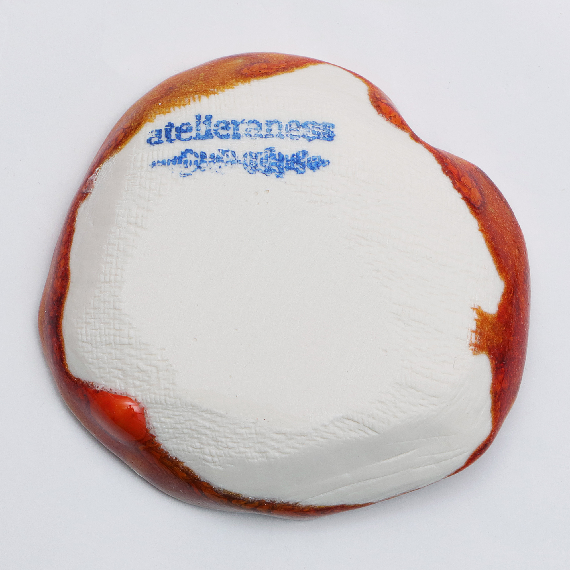 Detail XS mini kleines Deko Blatt Schale Schmuck rot Glasur Weichporzellan Kunst antik