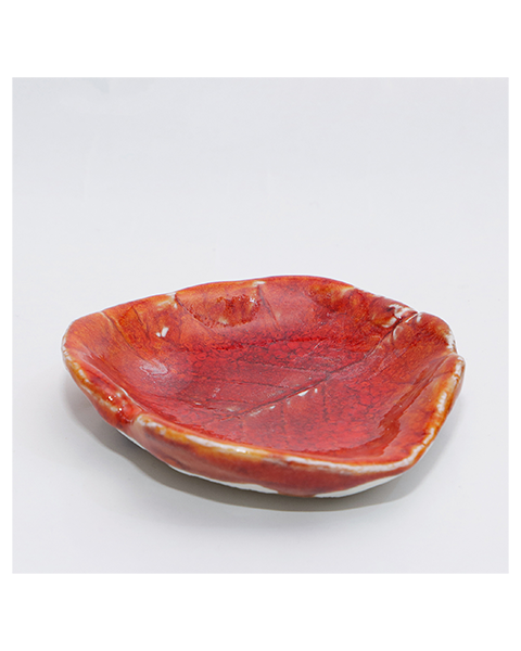 XS mini kleines Deko Blatt Schale Schmuck rot Glasur Weichporzellan Kunst antik