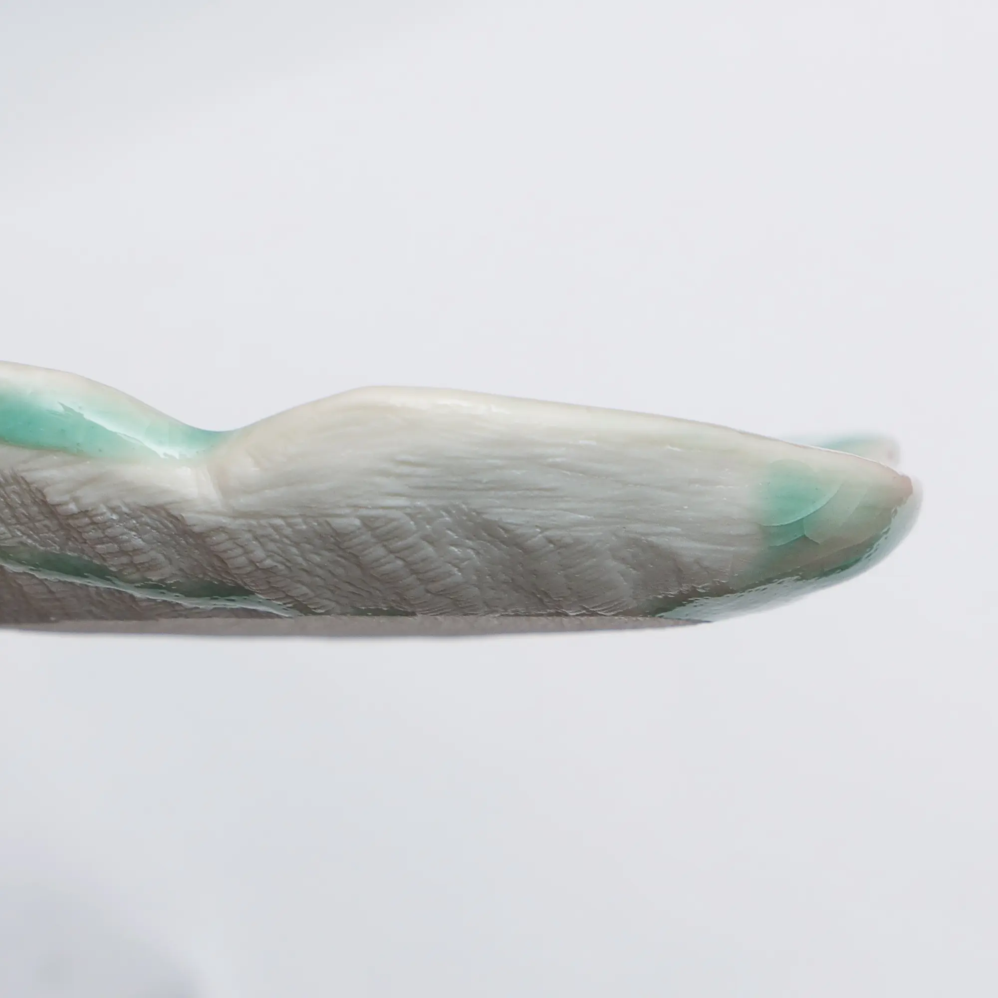 Nahaufnahme XS mini kleines Deko Blatt Schale Schmuck tuerkis Glasur Weichporzellan Kunst